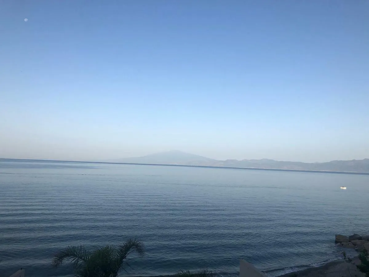 Bahiaincantata B&B Reggio Calabria Lazzaro Italy